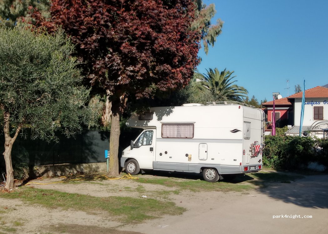 Camper Stop Torbole — foto 3