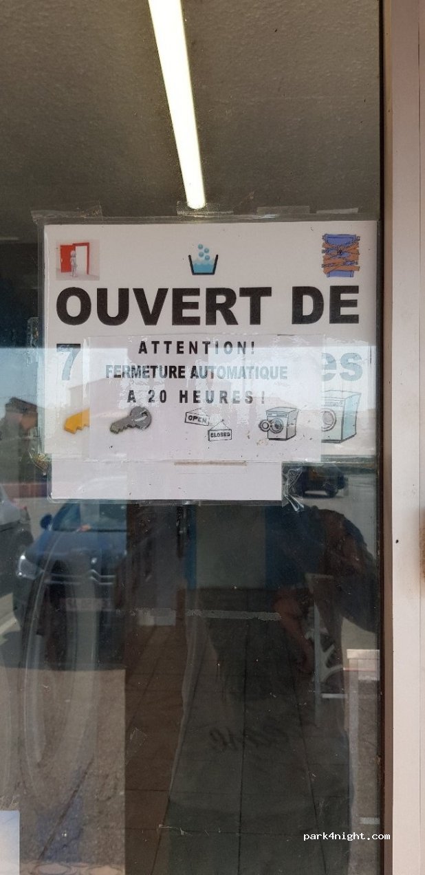 (66420) Le Barcarès - 6 Avenue Charles de Gaulle — foto 3