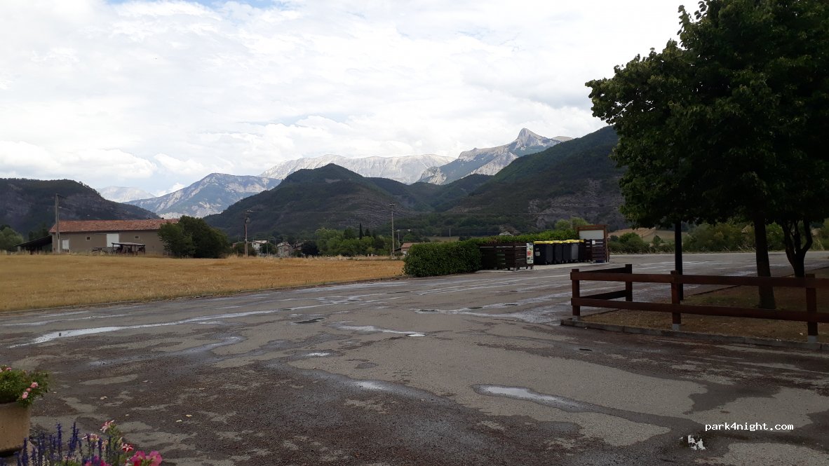 (04420) Marcoux - 380 rte du pigeon blanc — foto 2