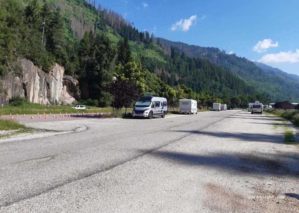 Area Sosta Camper Predazzo — foto 3