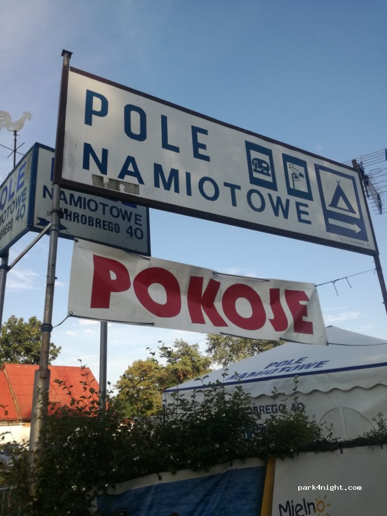 Pole namiotowe Przy Jamnie — foto