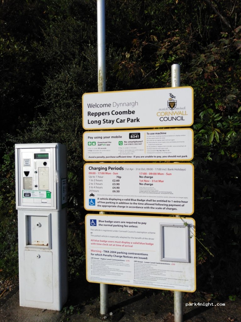 (TR5 0RT) Saint Agnes - reppers coombe car park, quay road — foto
