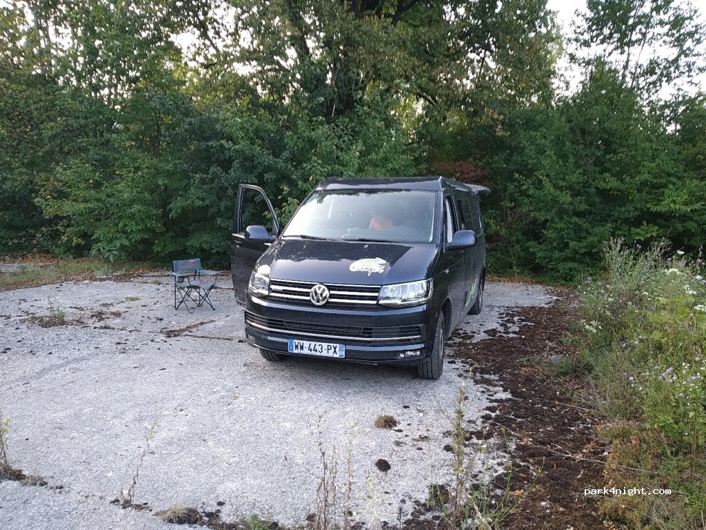 (53233) Željava - Unnamed Road — foto 2