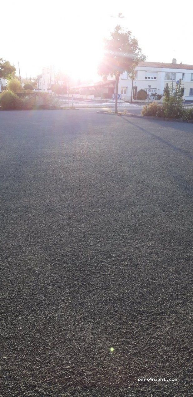 (85000) La Roche-sur-Yon - 119 Boulevard Rivoli — foto 3