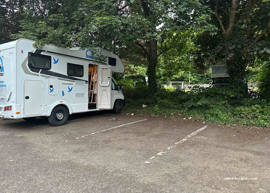 (BT9 5FL) Belfast - 48 Stranmillis Embankment — foto 3