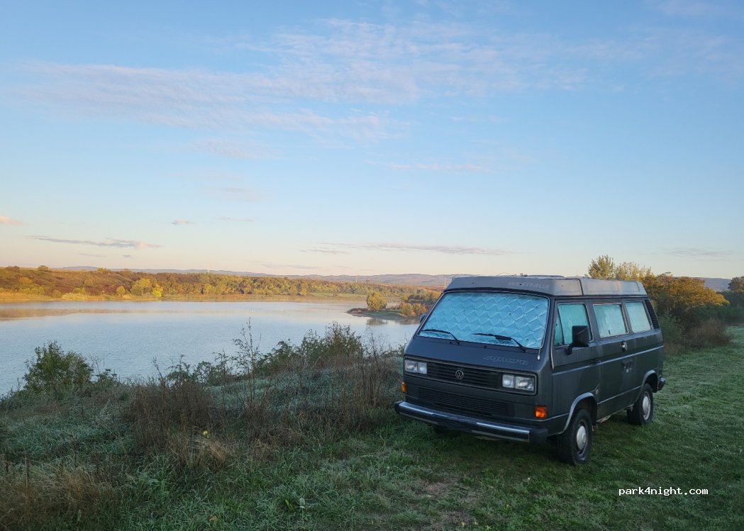 () Jezero Међеš - Unnamed Road — foto 4
