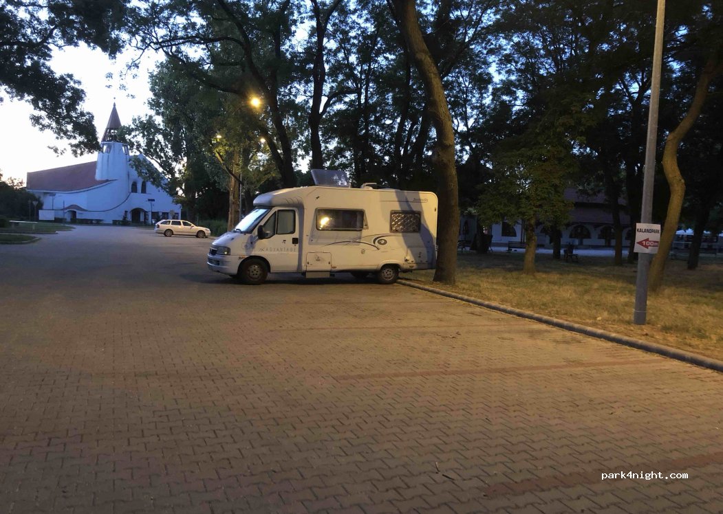(4071) Hortobágy - 5 Petőfi tér — foto 2