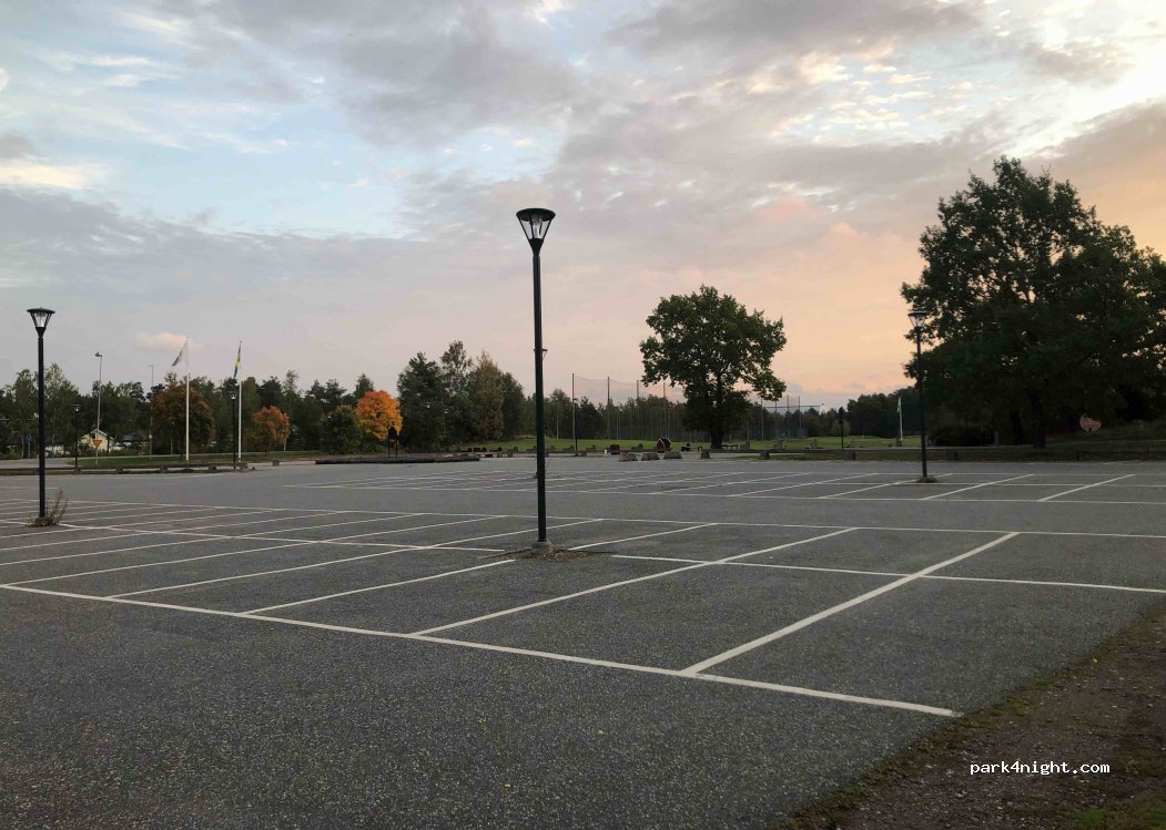(175 45) Järfälla - Golfvägen — foto 2