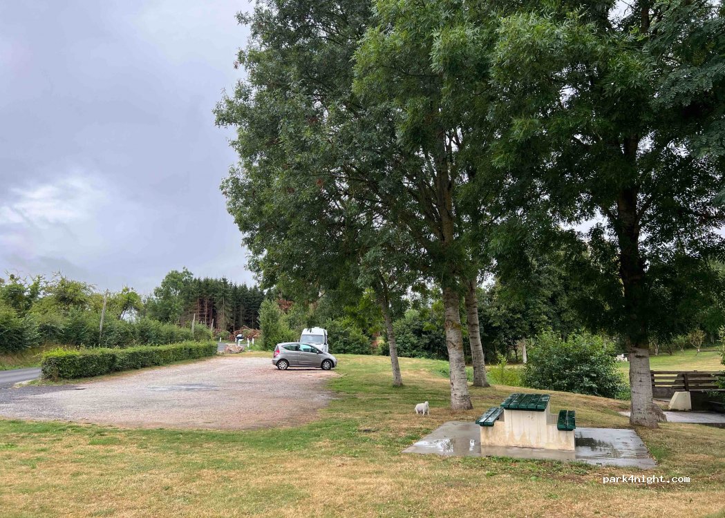 (61120) Camembert - La Cour — foto 3