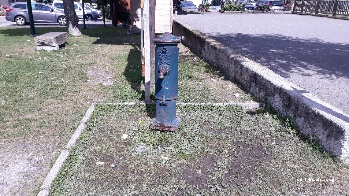 (04530) Larche - Rue de la Clavette — foto