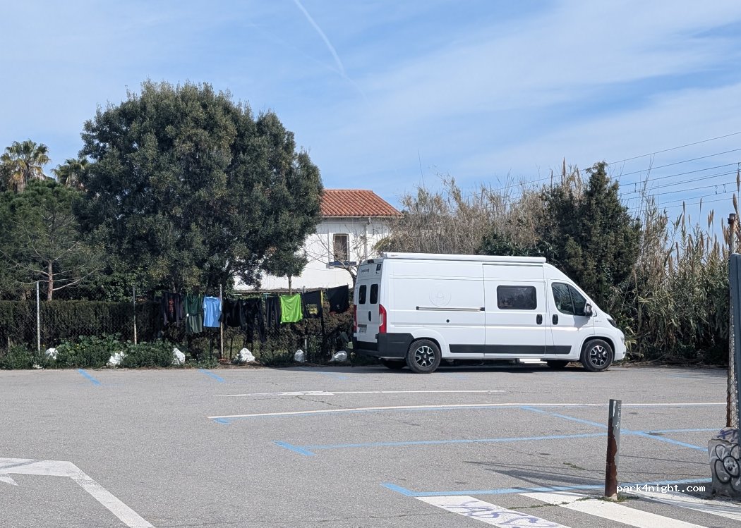(08800) Vilanova i la Geltrú - Avinguda de l'Aiguadolç — foto 3
