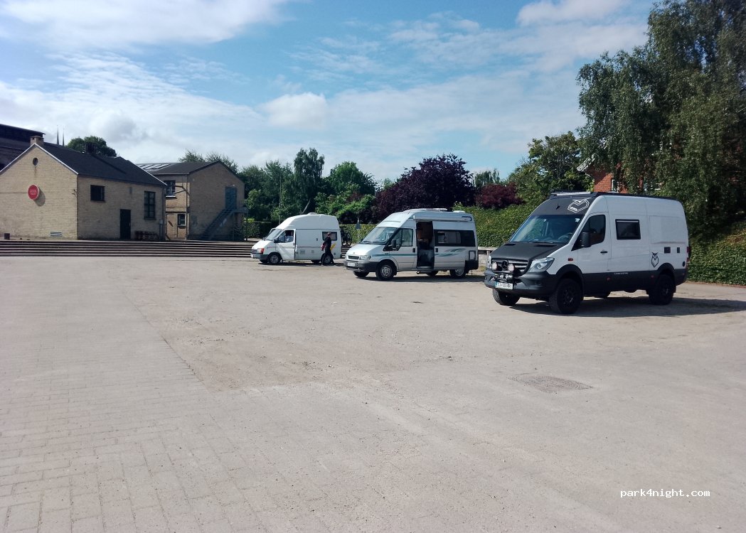 (4000) Roskilde - 1H Vindeboder — foto 5