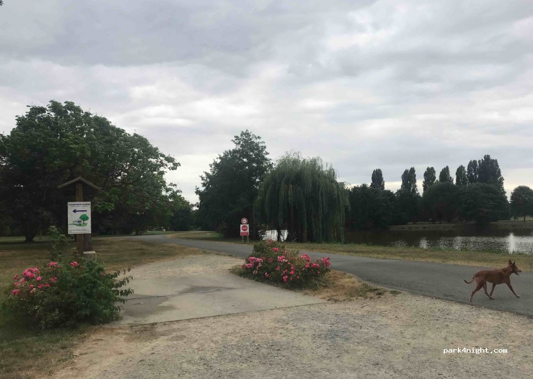 (53170) Saint-Denis-du-Maine - 2bis Route de Meslay — foto 2