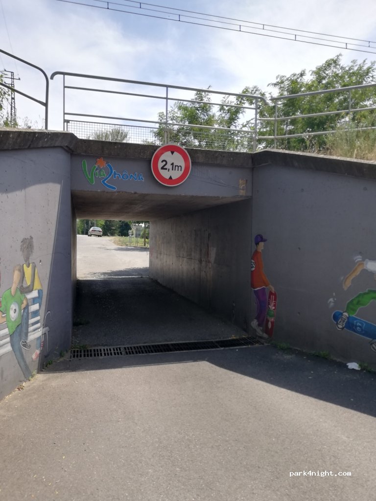 (07400) Rochemaure - 1 Chemin du Stade — foto 3