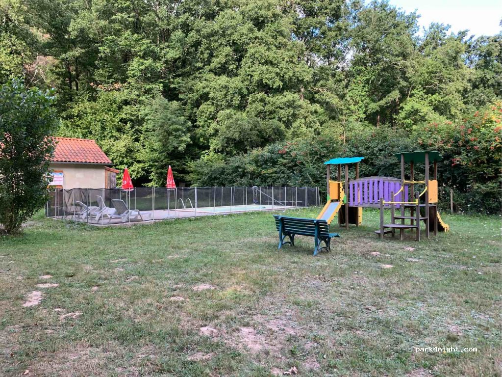 Camping Les Terrasses du Viaur — foto