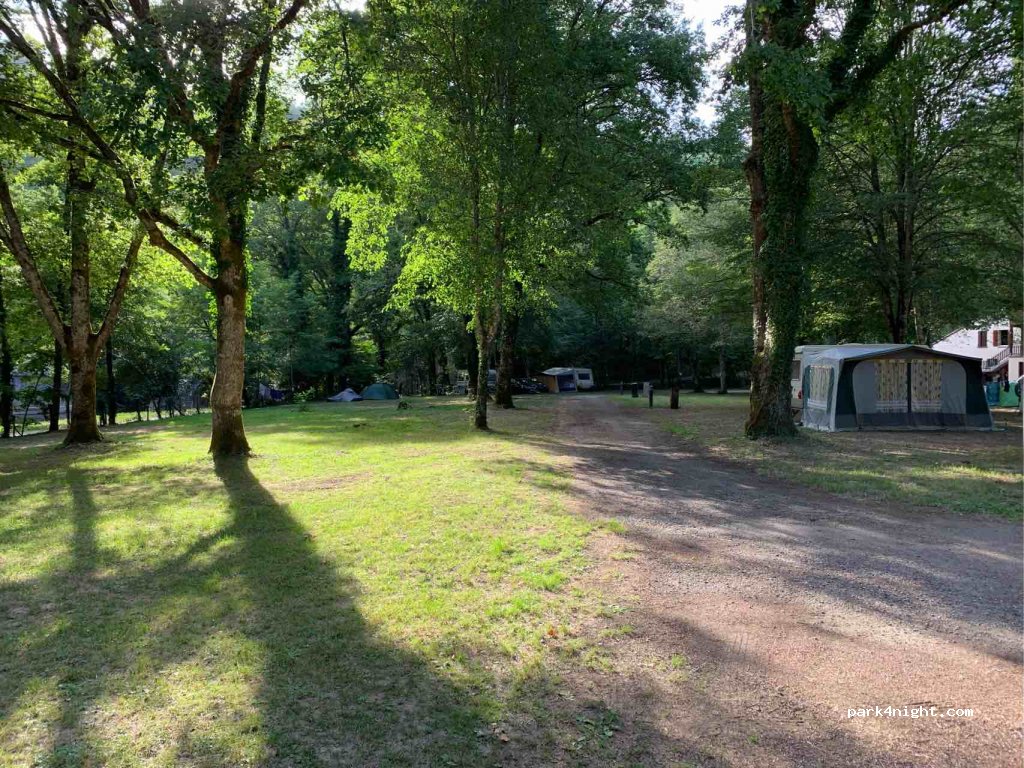 Camping Les Terrasses du Viaur — foto 2