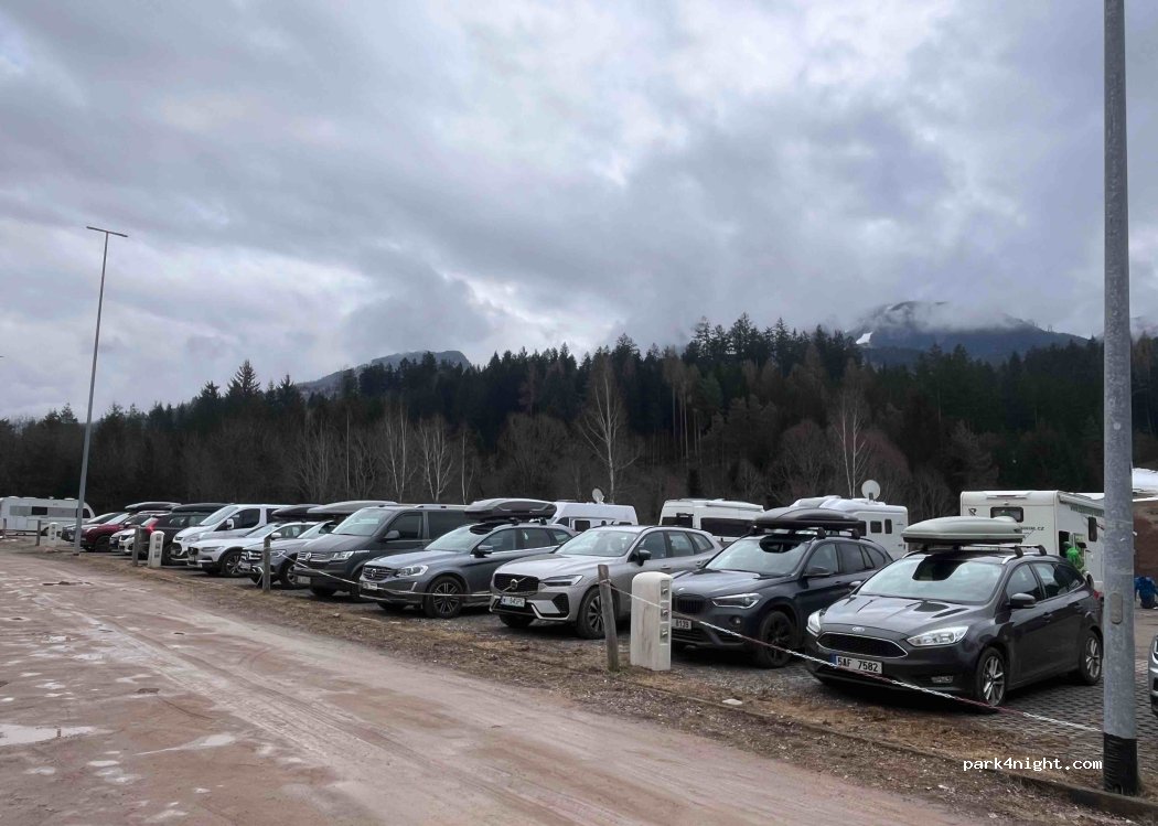 Area Sosta Camper Cavalese — foto 5