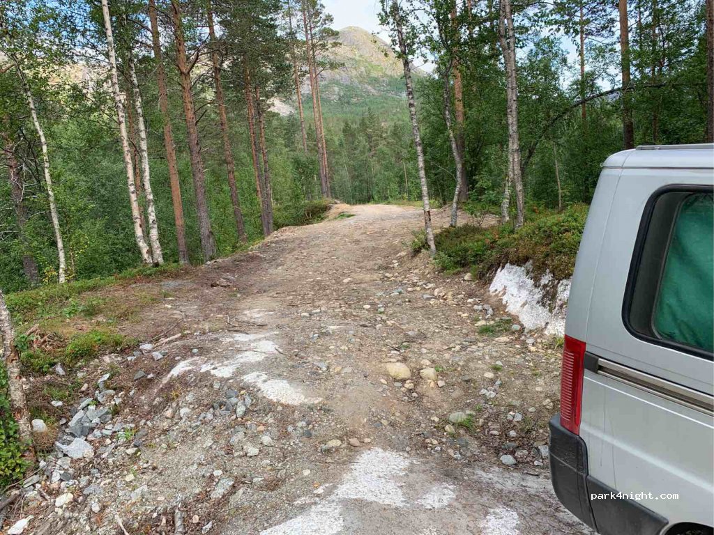 (8523)  - 38-56 Skjomdalveien - Gamnes — foto