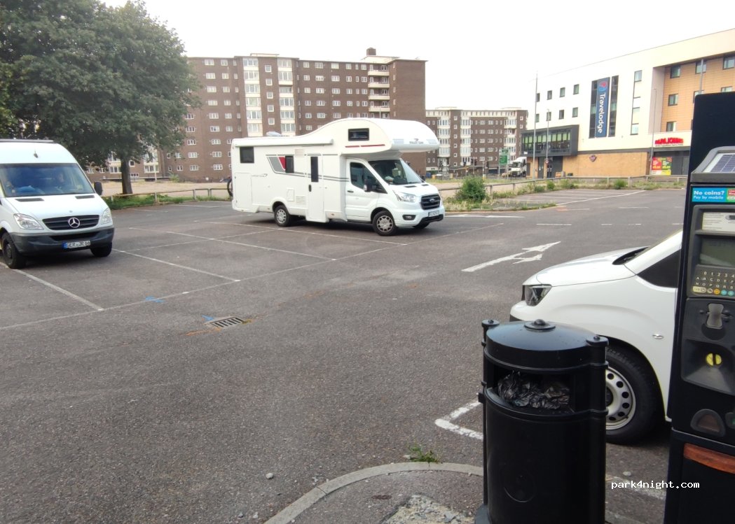 (CT16 1LN)  - Townwall Street — foto 3