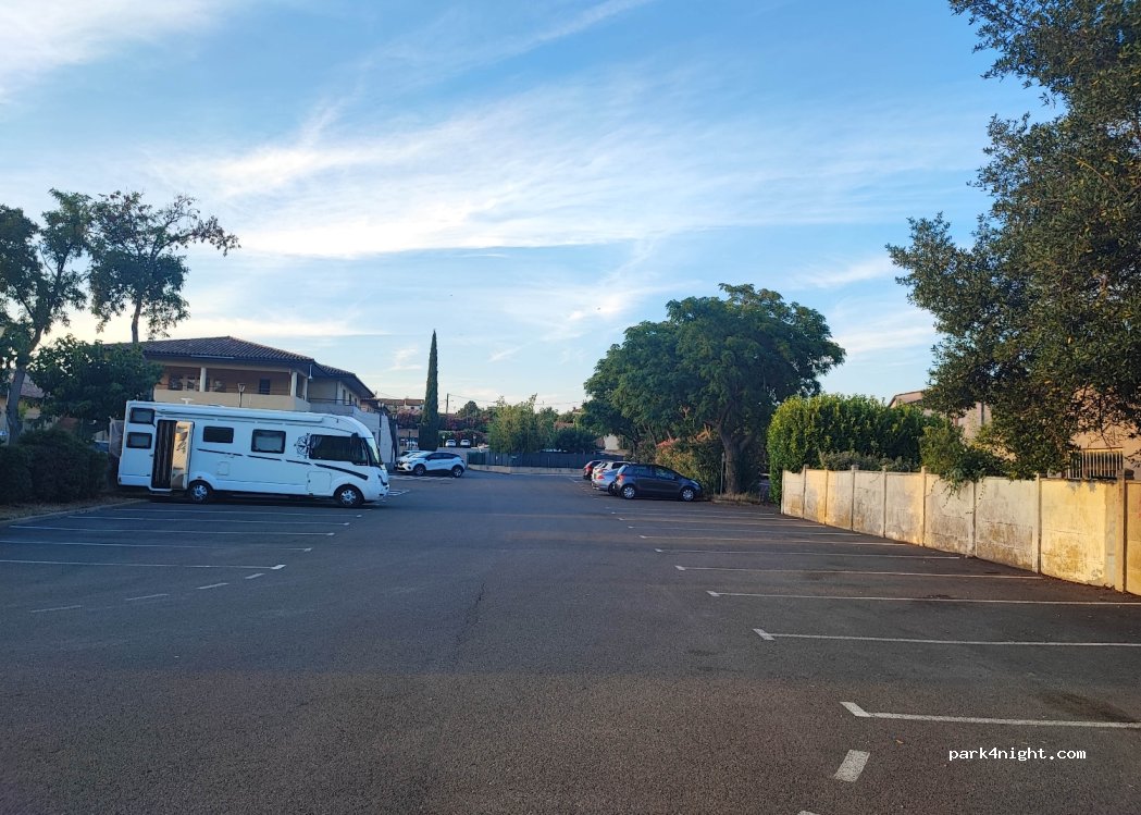 (11800) Trèbes - 1 Avenue Pierre Curie — foto 3