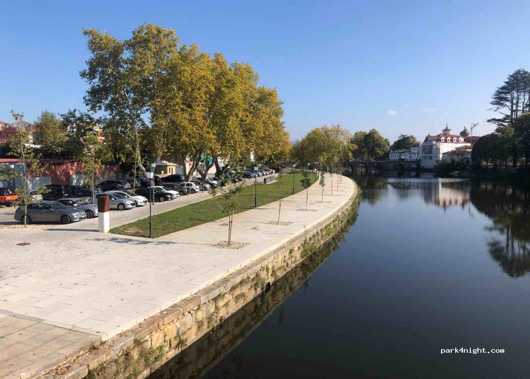 (5400-524) Chaves - 22 Alameda Trajano — foto 4