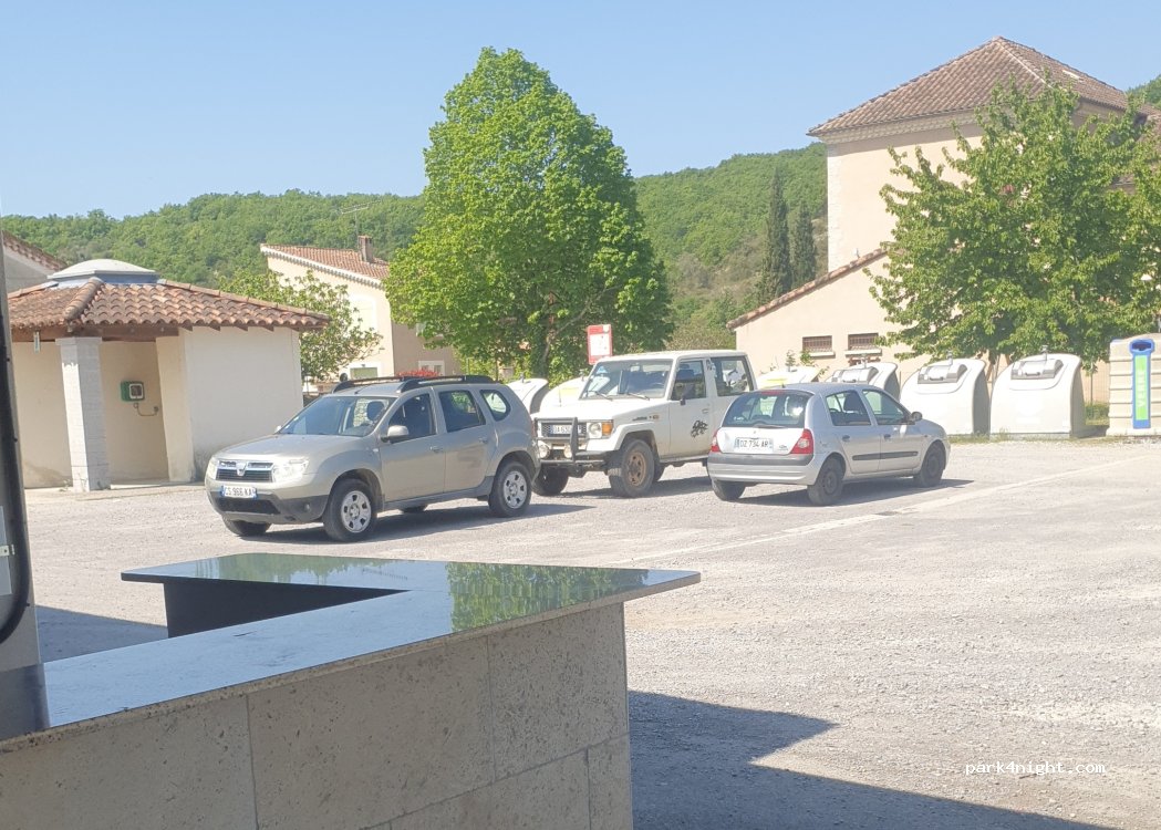 (07200) Lanas - 50 Rue de la mairie — foto 2