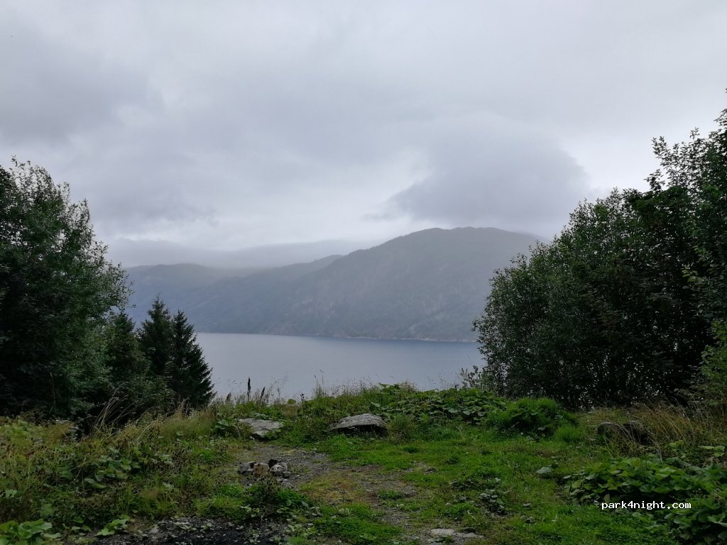 (6250) Stordal - Unnamed road — foto