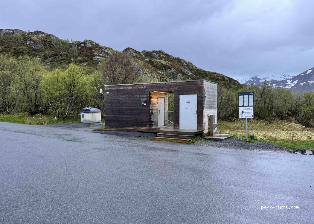 (8300) Svolvær - 340 E10 — foto 4
