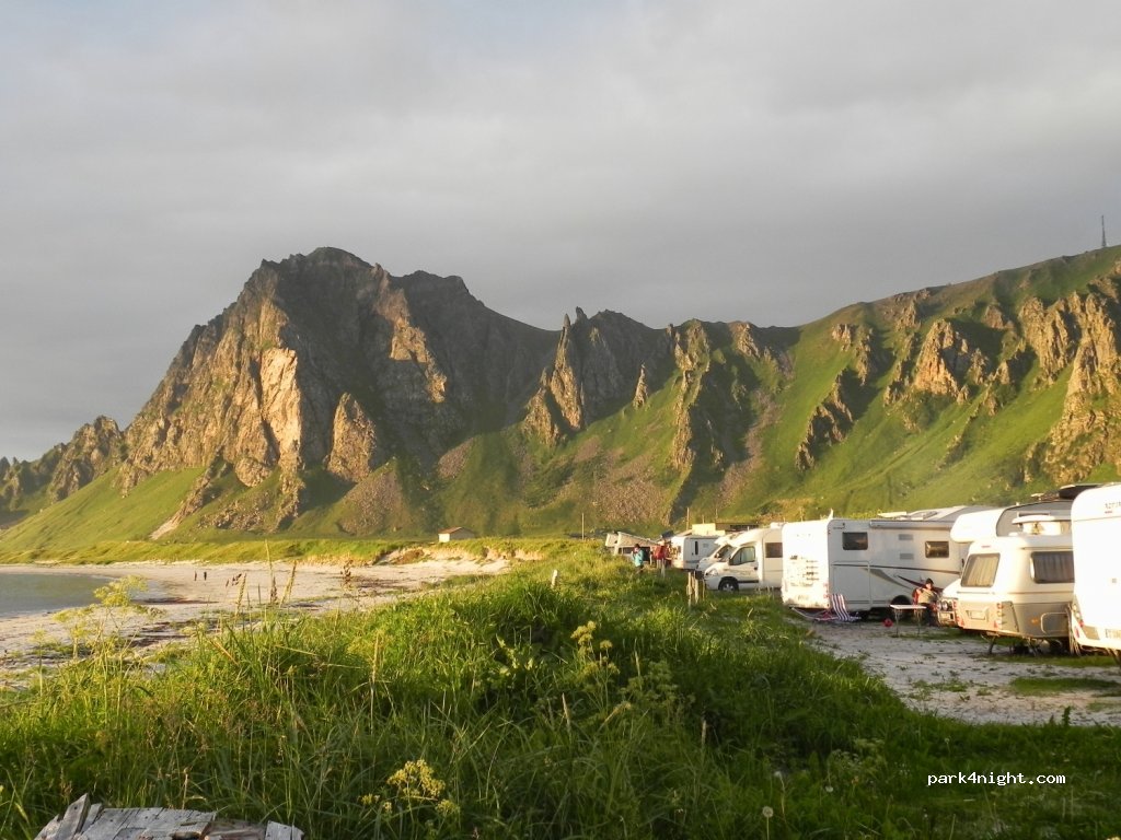 Midnattsol Camping Bleik — foto