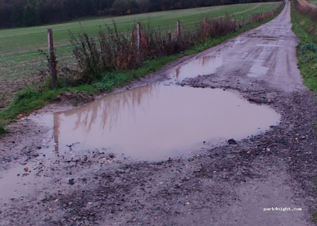 (SN8 3RX) between Burbage and Everleigh, Wilts - byway — foto 4