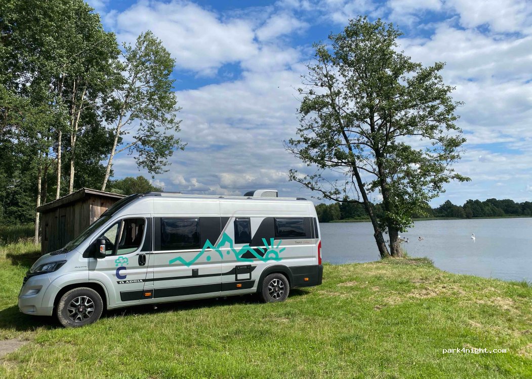 (399 01) Kostelec nad Vltavou - Unnamed Road — foto 2