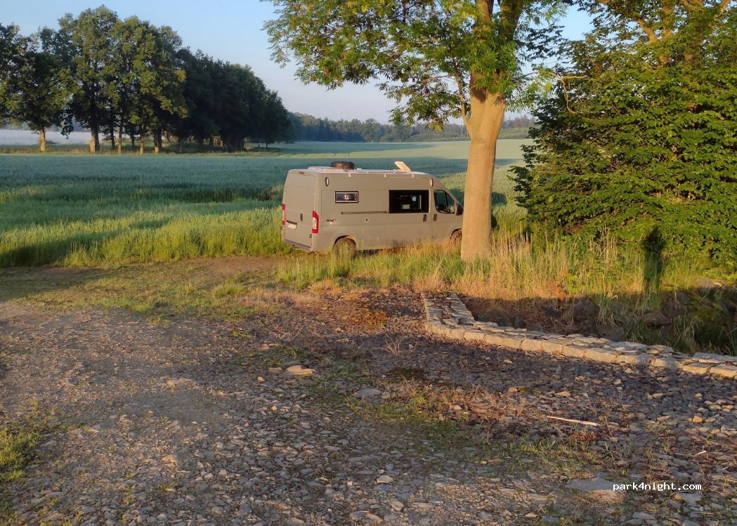 (399 01) Kostelec nad Vltavou - Unnamed Road — foto 4