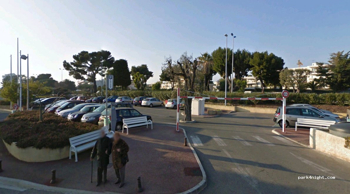(06700) St-Laurent-du-Var - 620 Route du Bord de Mer — foto