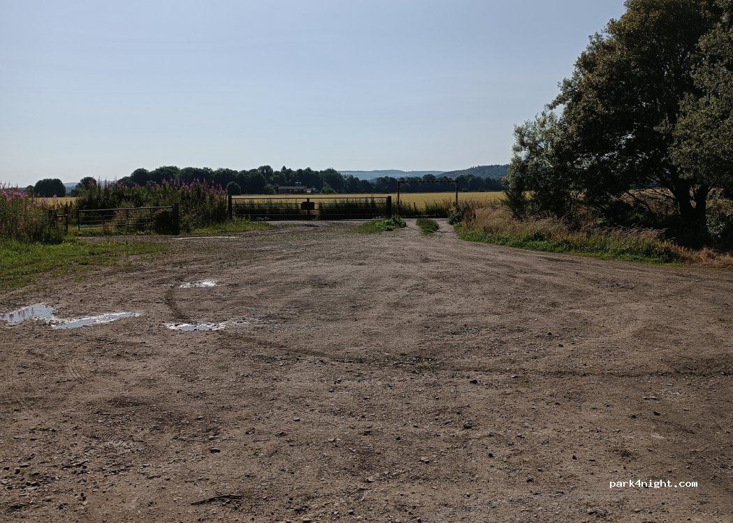 (IV36 3TN)  - Unnamed Road — foto 4