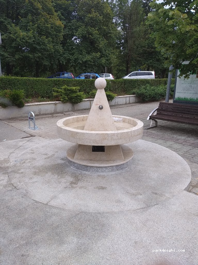 (53220) Otočac - 25 Ulica kralja Zvonimira — foto