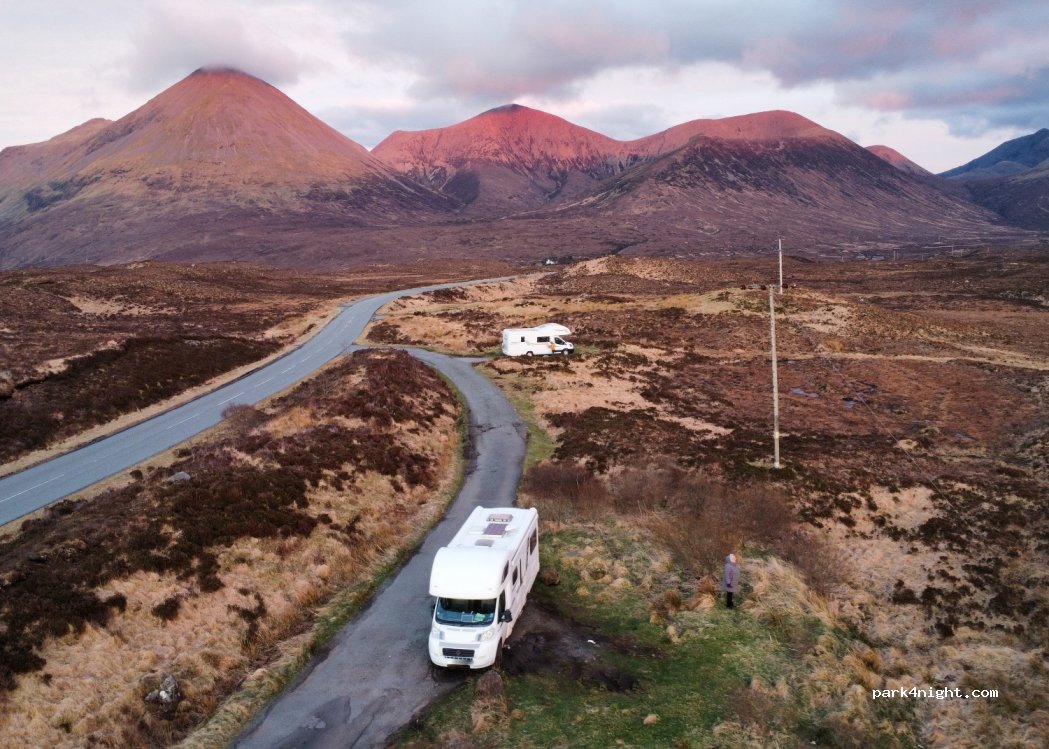(IV47 8SW) Isle of Skye - A863 — foto 3