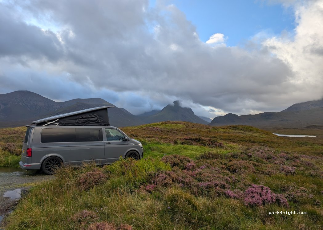 (IV47 8SW) Isle of Skye - A863 — foto 5