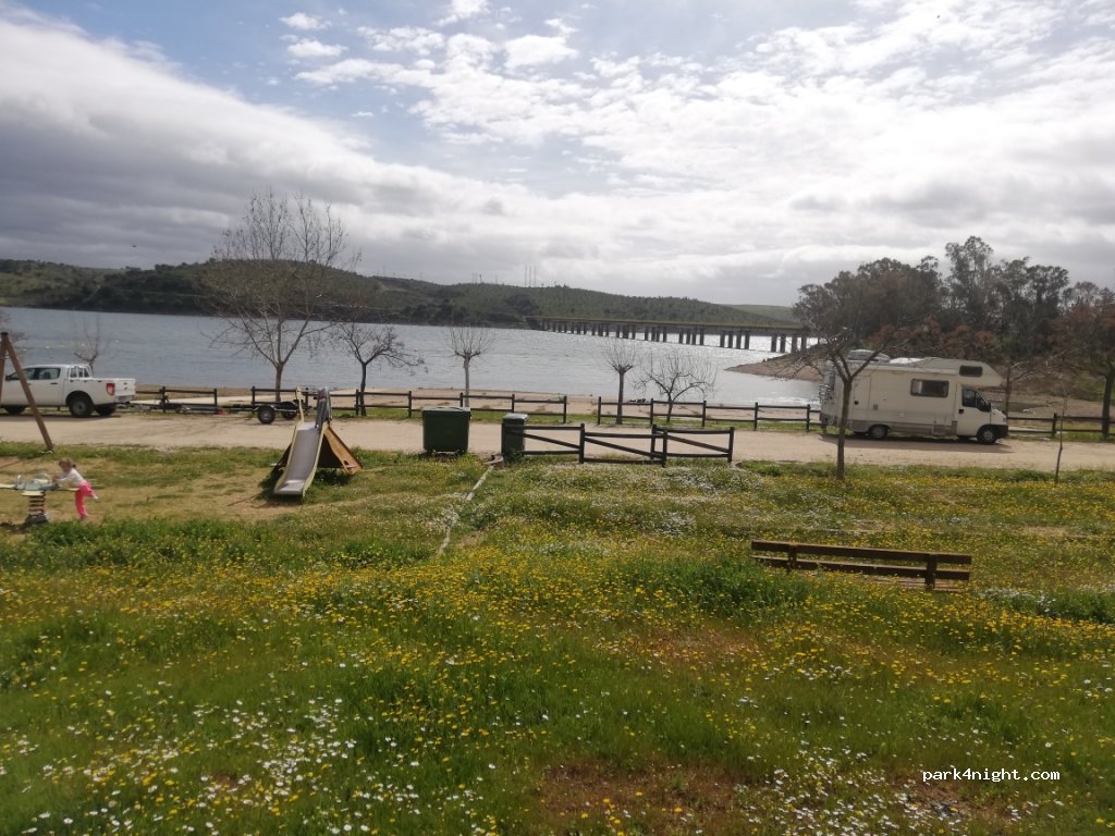 (06770) Talarrubias - BA-137 — foto