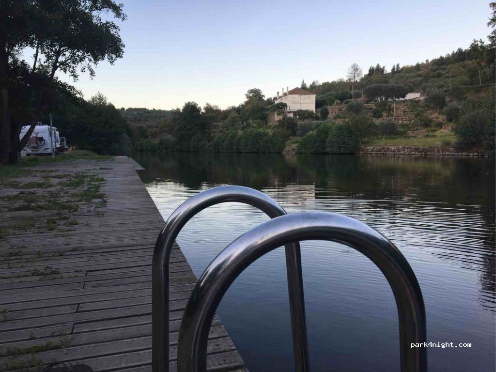 (6370) Fornos de Algodres - 7 N16 — foto 3