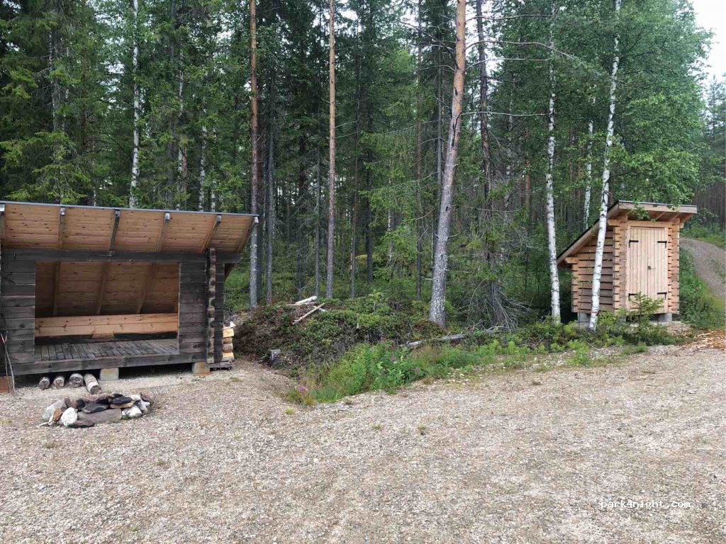 (89400)  - 12 Ukonniementie — foto