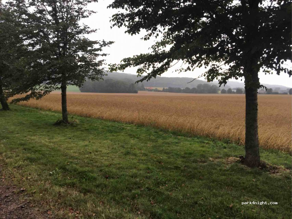 (312 97) Laholm - 30 Karupsvägen — foto 3