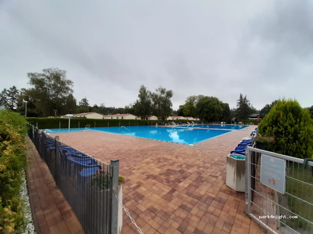 Camping Praha Klánovice — foto