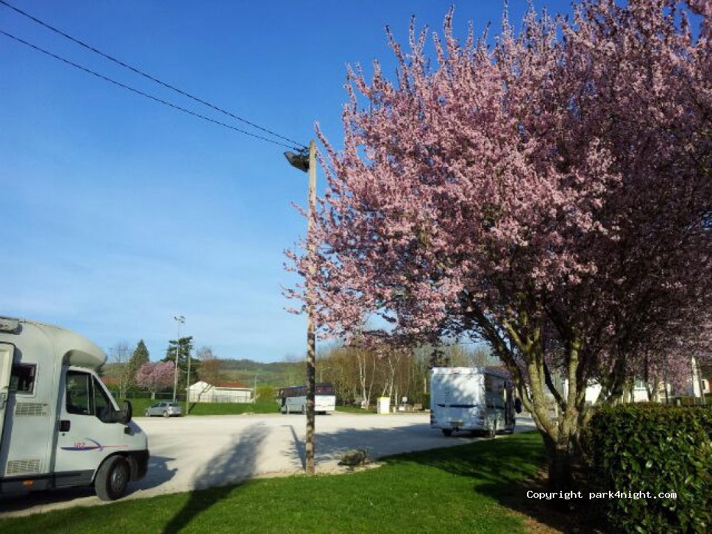 (21340) Nolay - 4-6 Avenue de la Liberté — foto