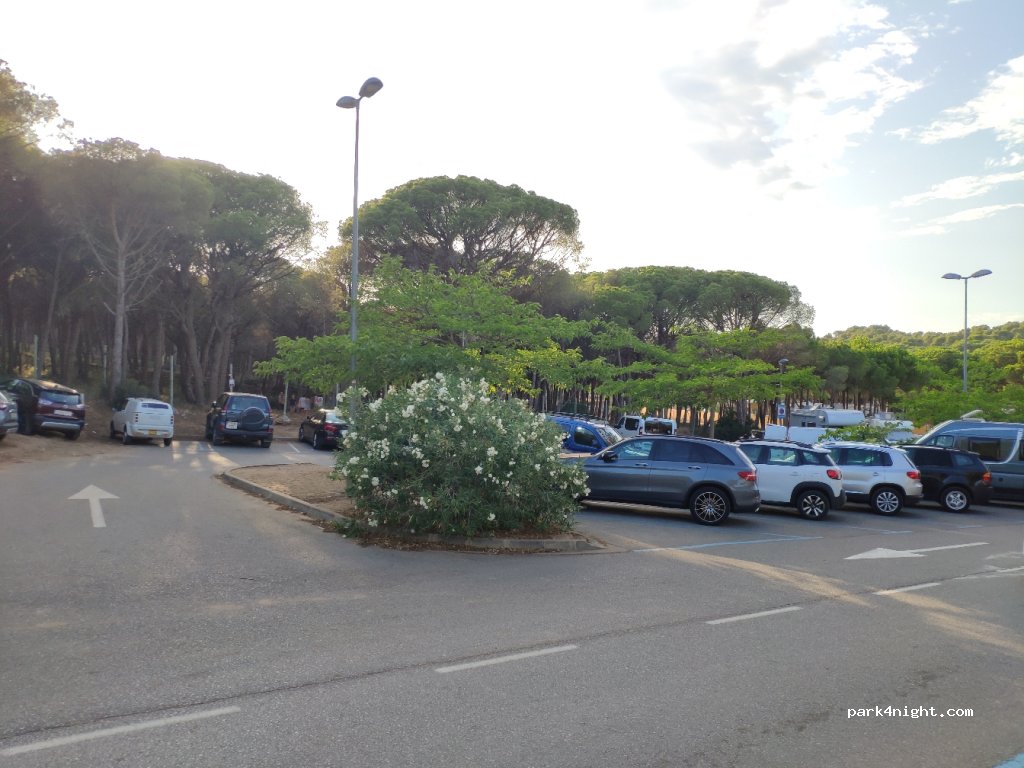 (17130) Torroella de Montgrí - 21 Carrer Montgo — foto 2