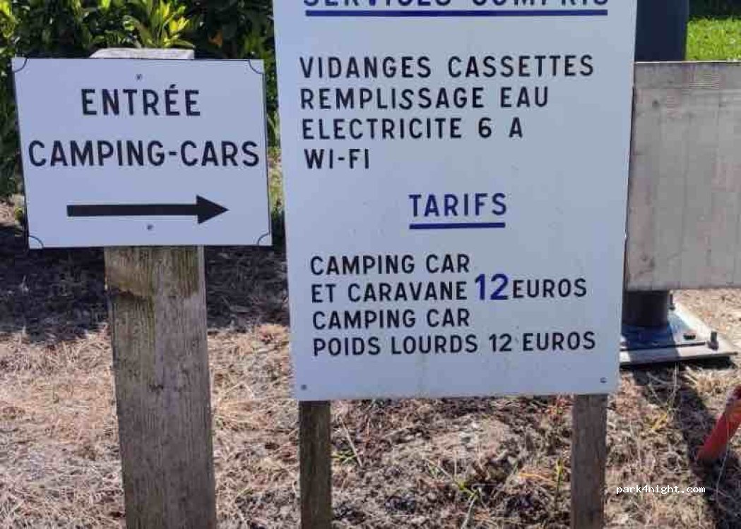 Aire camping car d'Alzonne — foto 5