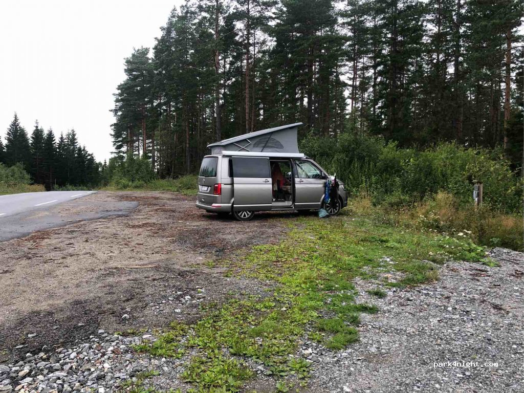(1820)  - Trollerudveien — foto