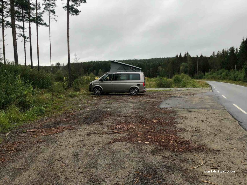 (1820)  - Trollerudveien — foto 3