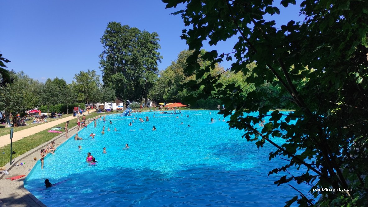 Camping und Schwimmbad am Rhein — foto 3