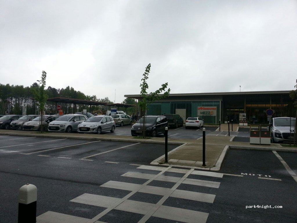 (41200) Pruniers-en-Sologne - E604 — foto