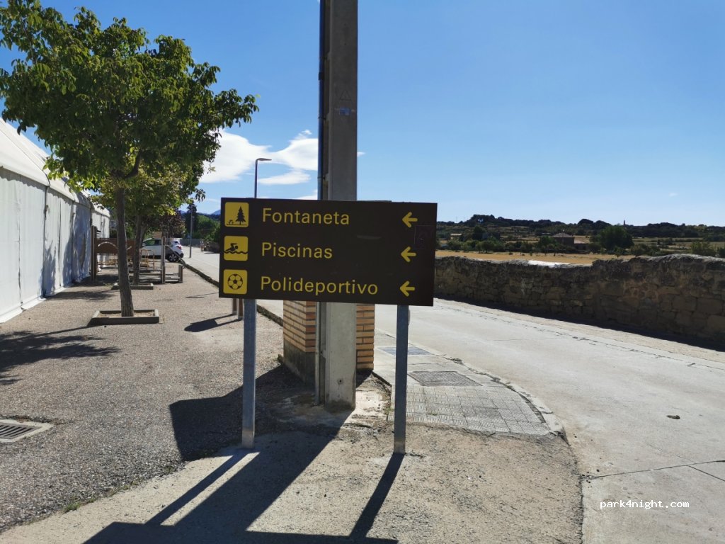 (22800) Ayerbe - 2 Calle Vial 5 P Indust Ayerbe — foto